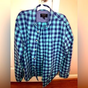 American Eagle Button Down